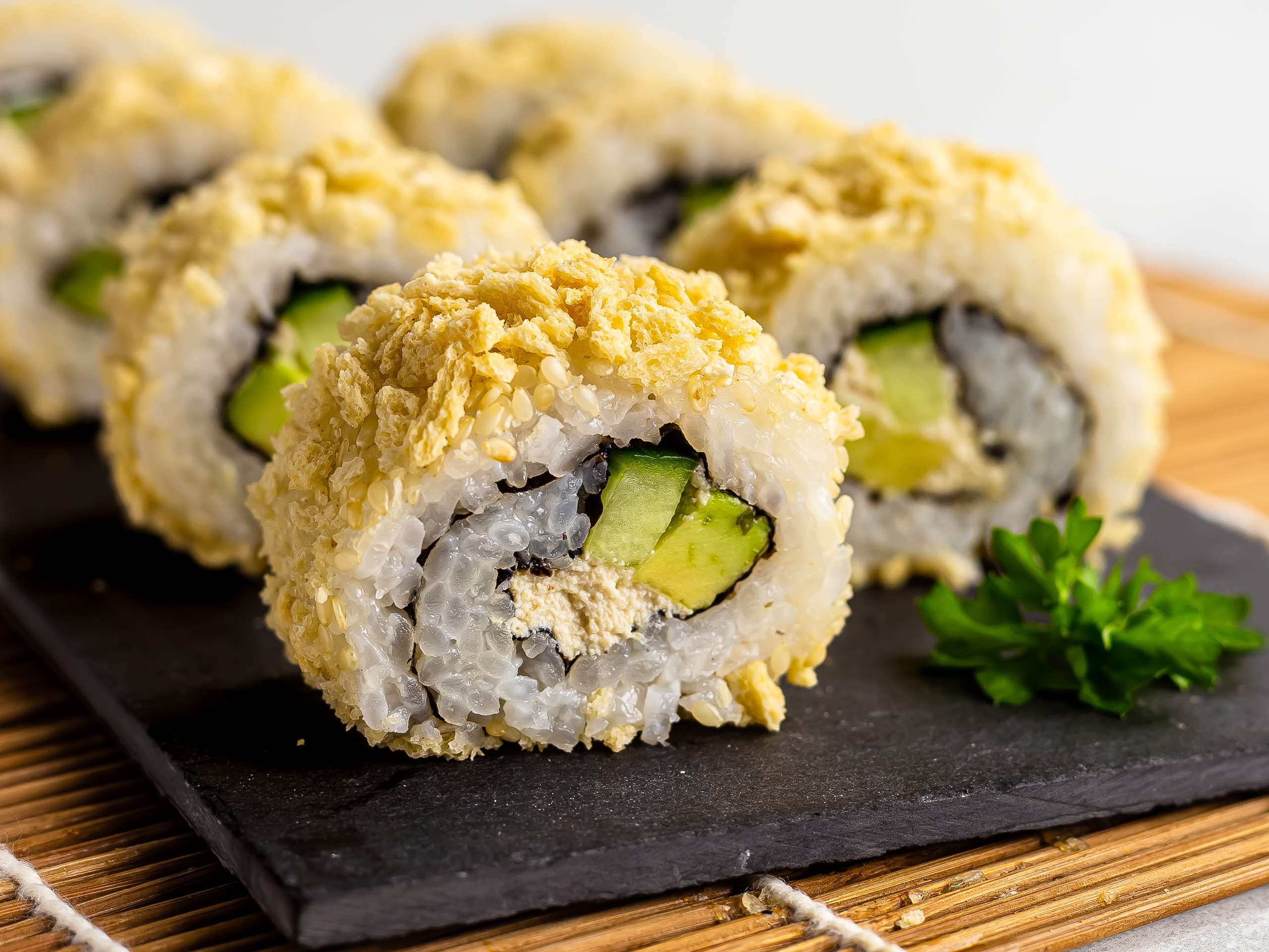 Crunchy Roll Sushi Recipe [California Roll